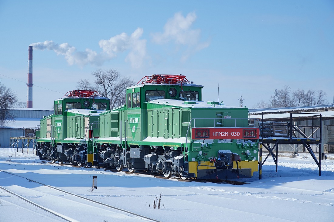 ТМХ передал «Магнитке» два промышленных электровоза НПМ2М